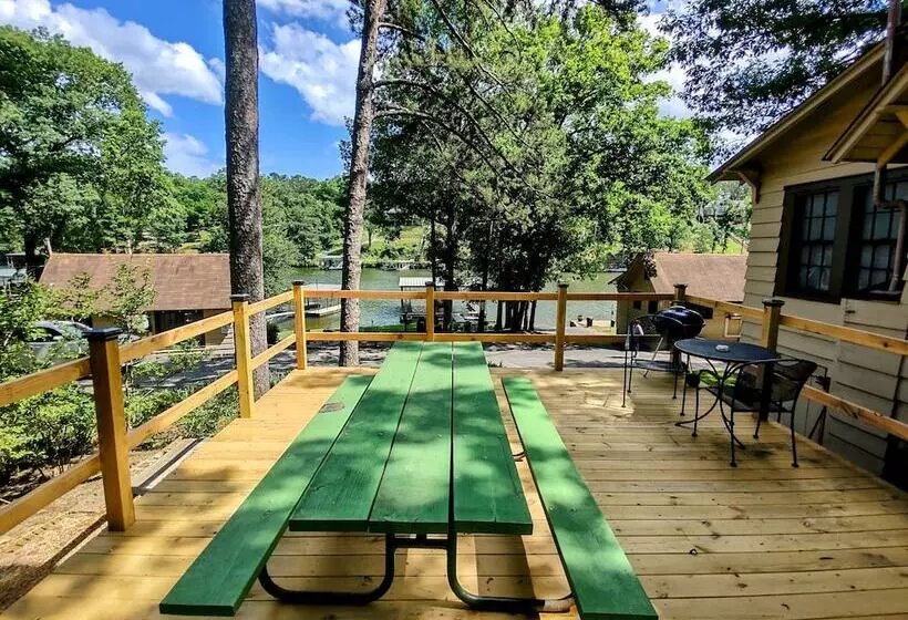 Edgewater Resort Cottage #1