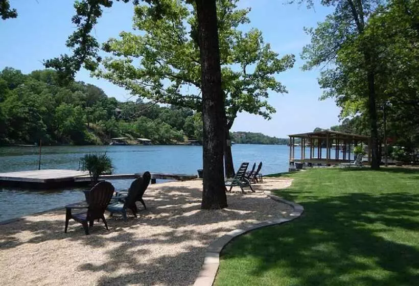 Edgewater Resort Cottage #1