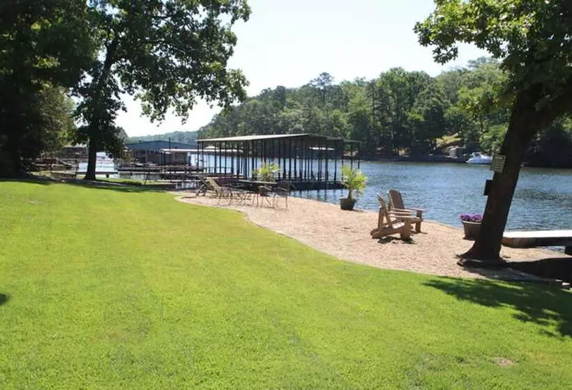 Edgewater Resort Cottage #1