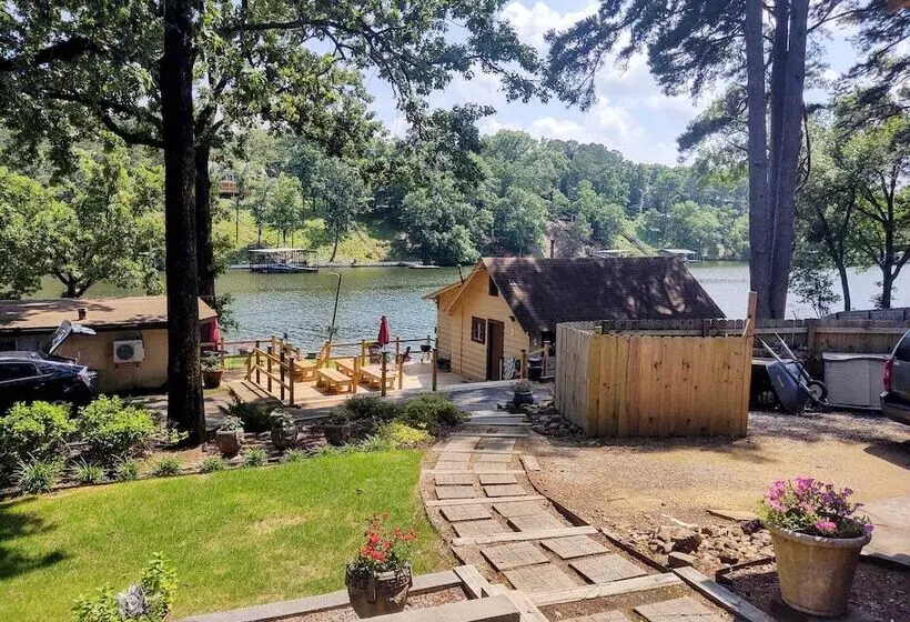 Edgewater Resort Cottage #1