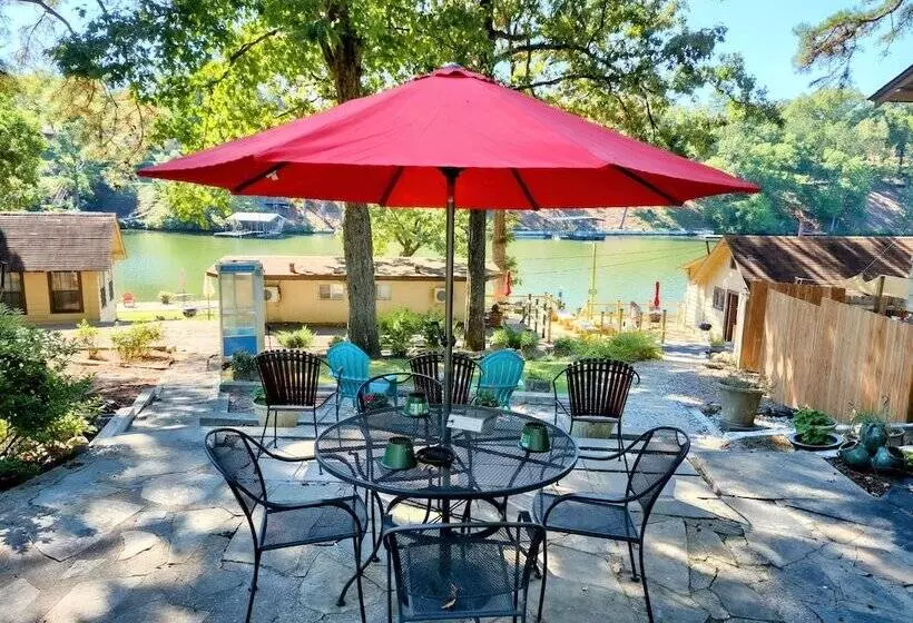 Edgewater Resort Cottage #1