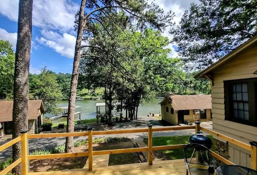Edgewater Resort Cottage #1