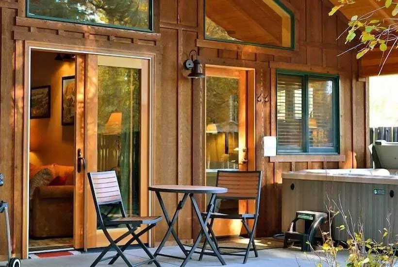 ホテル Chewuch Inn & Cabins