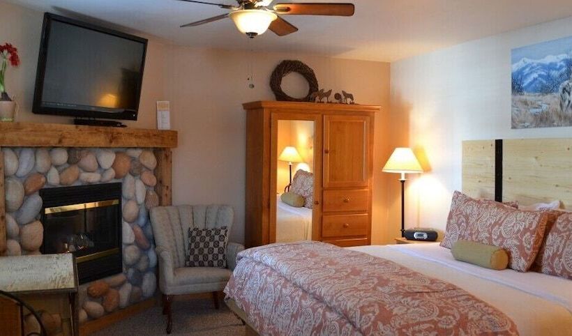 Hotel Chewuch Inn & Cabins