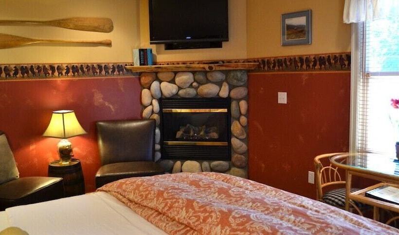 Hotel Chewuch Inn & Cabins