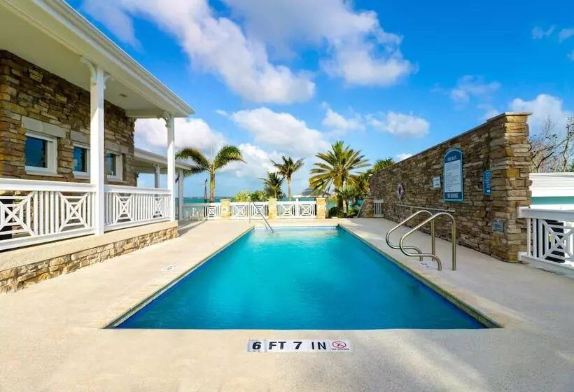 هتل Little Torch Cottages