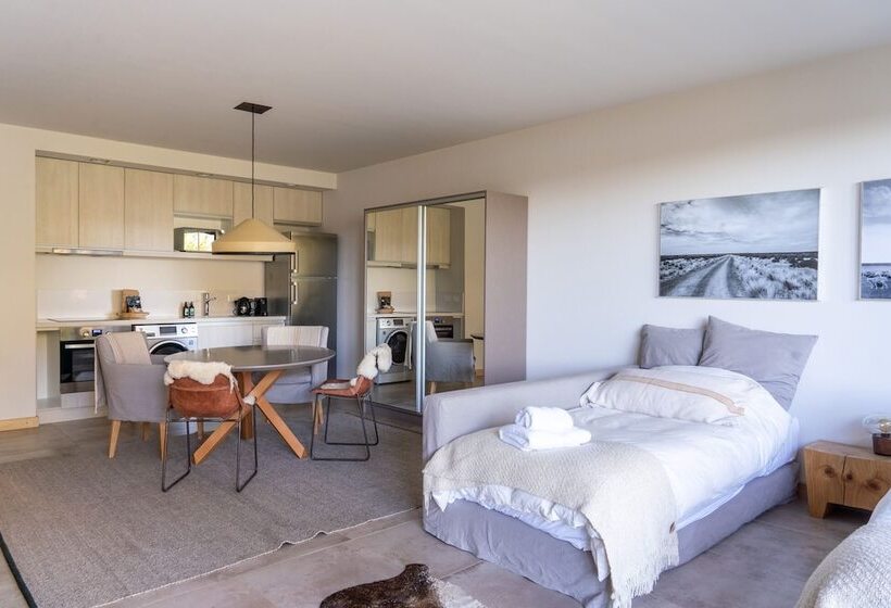 Otel Suites Del Lago Arrayan