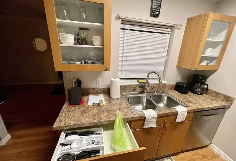 ペンション Blissful Guest House