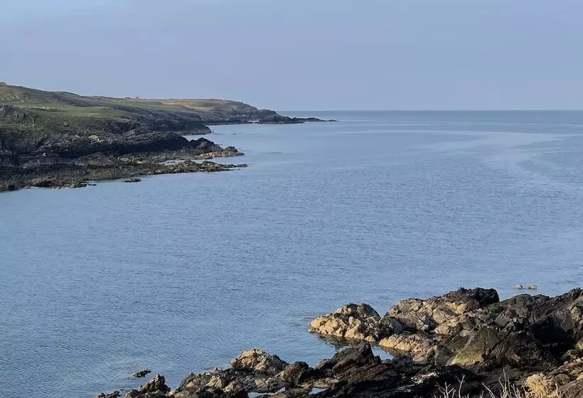 レジデンス 3 Bed House In Llanfaelog, Near Rhosneigr