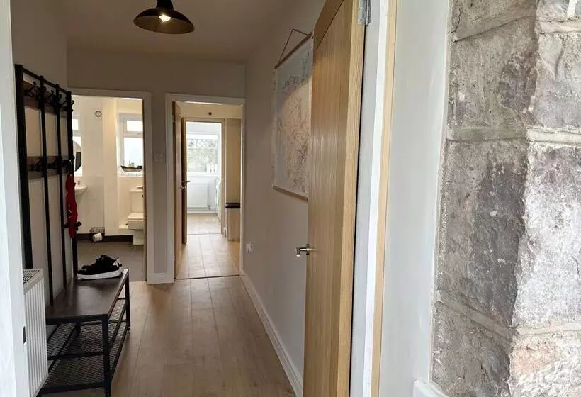 レジデンス 3 Bed House In Llanfaelog, Near Rhosneigr