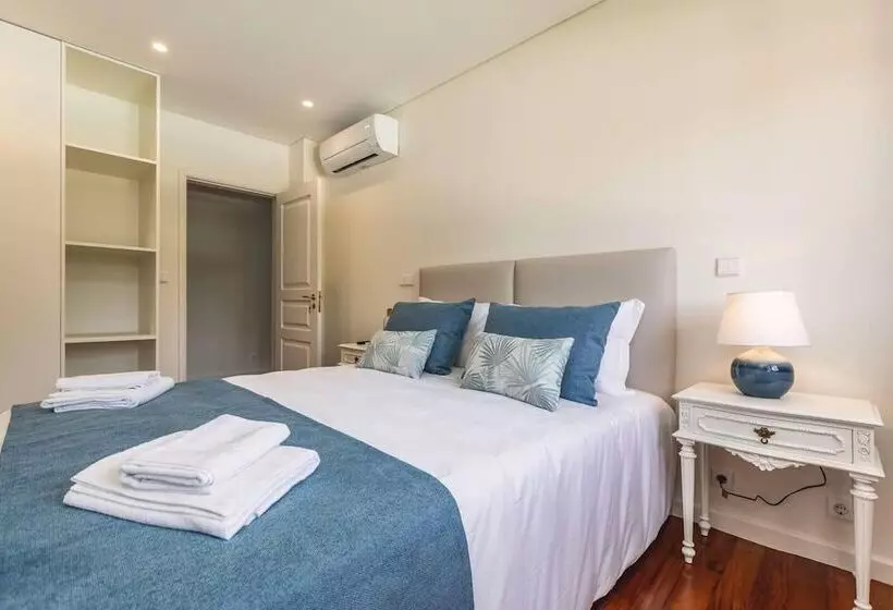 Residenssi Stunning 6 Bed House In Brito, Guimaraes