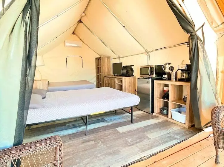 Son S Blue River Camp Glamping Cabin Q