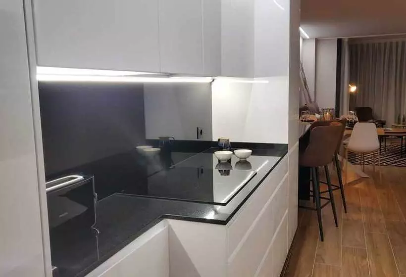 Suitel Cíes Lily Rodsen   Love Your Stay