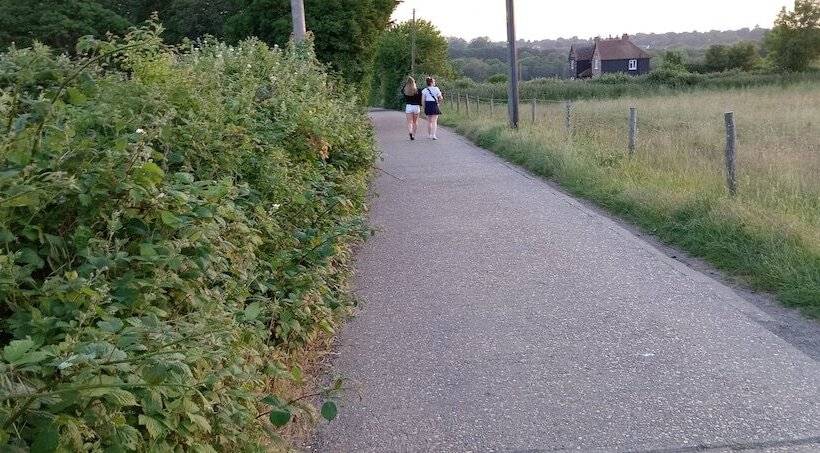 3 Bed Cottage In Quiet & Green Wallington