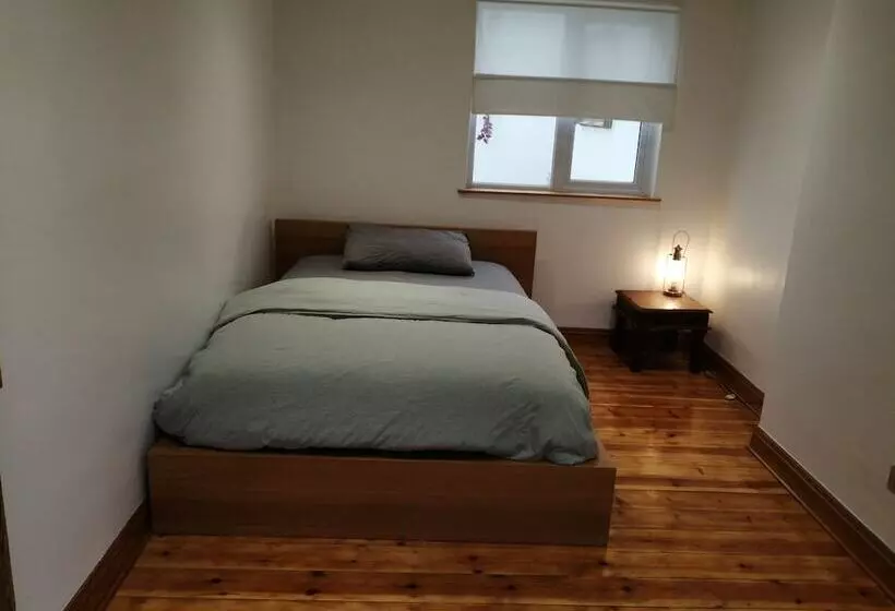 3 Bed Cottage In Quiet & Green Wallington