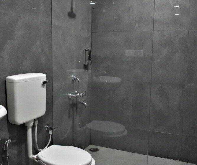 Annandam Inn Hotel Anand