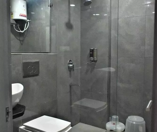 Annandam Inn Hotel Anand