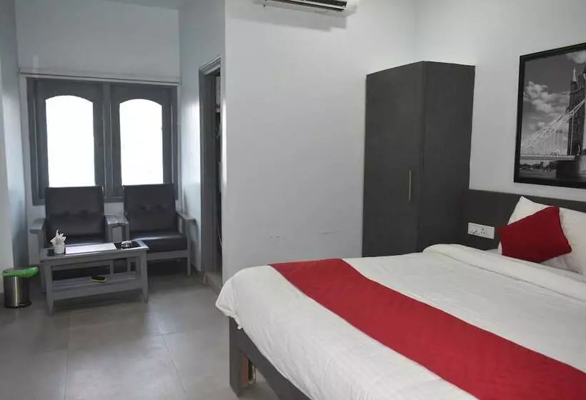 Annandam Inn Hotel Anand