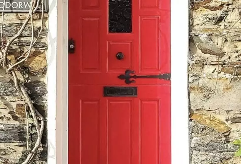 Bodorwel Cottage, Next To Ffestiniog Railway