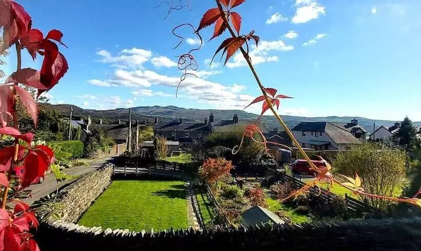 Bodorwel Cottage, Next To Ffestiniog Railway
