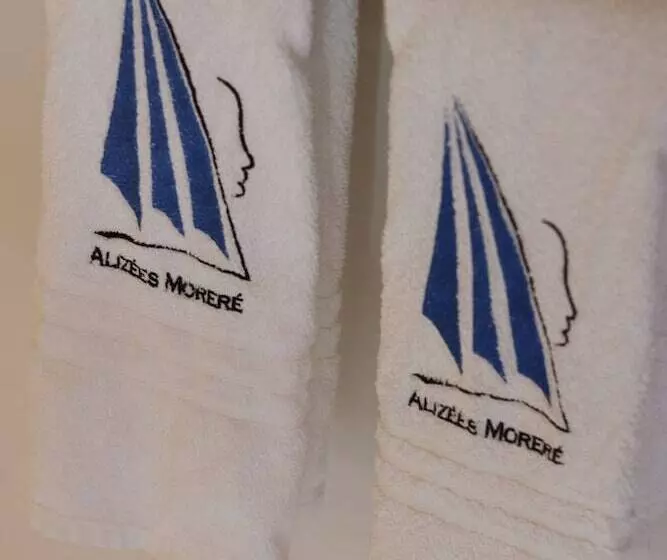 ホテル Alizées Moreré