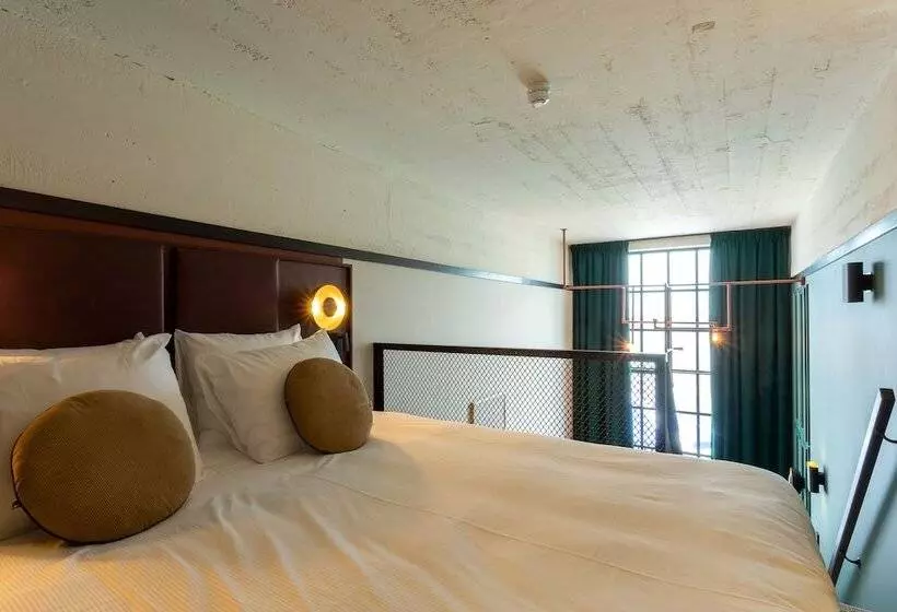 Hotelli De Timmerfabriek  Kloeg Collection