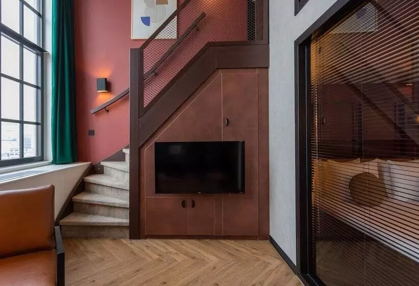 Hotelli De Timmerfabriek  Kloeg Collection