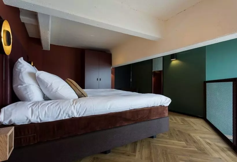 Hotelli De Timmerfabriek  Kloeg Collection