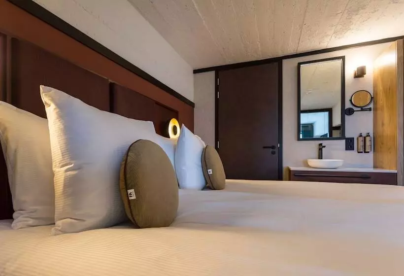 Hotelli De Timmerfabriek  Kloeg Collection