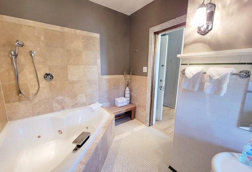 فندق Gg Barnum Mansion