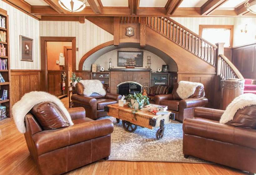 فندق Gg Barnum Mansion