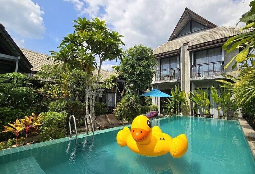 בית מלון כפרי Jr Place At Klong Muang Beach Krabi