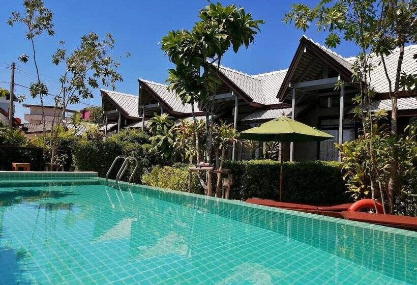 בית מלון כפרי Jr Place At Klong Muang Beach Krabi