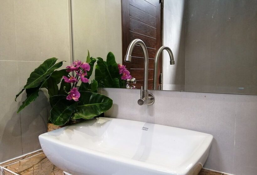 בית מלון כפרי Jr Place At Klong Muang Beach Krabi