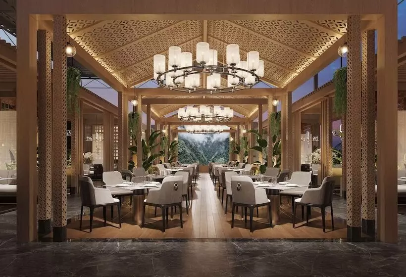 Hotelli Ramada Encore By Wyndham Xishuangbanna Jinghong