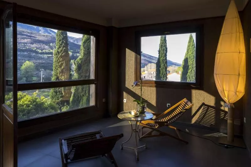 Hotelli Spa Aura Del Jerte