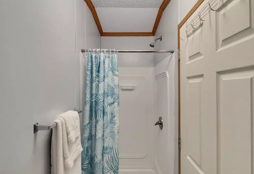 Motelli Fiddler S Restaurant And Resort