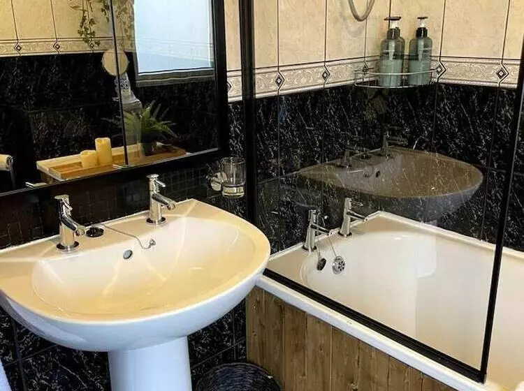 レジデンス Captivating House In Bangor, Northern Ireland