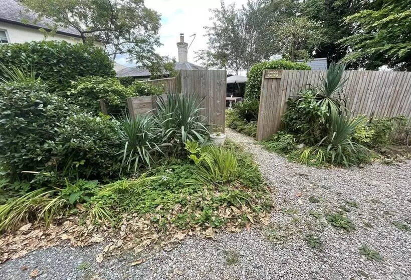 Stunning 1 Bed Cottage With Hot Tub In Ross On Wye