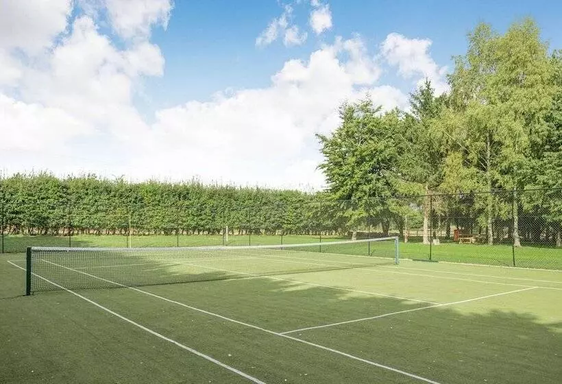 Toppesfield Hall Luxury Cottage With Hot Tub