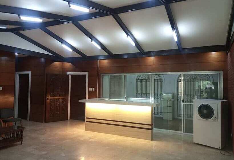 Vandrarhem Mang Ben Dormitory Kaliraya