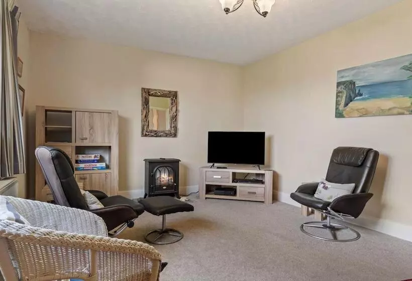 Ballyroan   Peaceful Dog Friendly Cottage