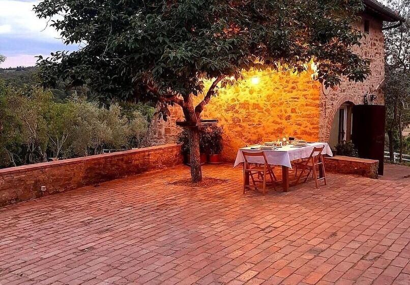 Charming 4 Bed Cottage 15 Minutes From Florence