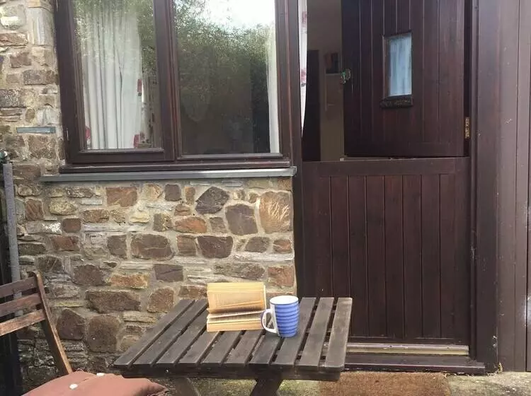 The Tack Room   A Comfy Cabin In North Devon