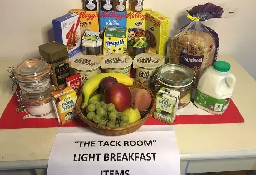 The Tack Room   A Comfy Cabin In North Devon