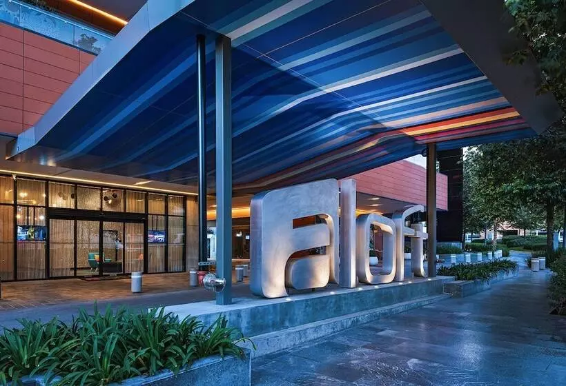 ホテル Aloft Guadalajara Sur