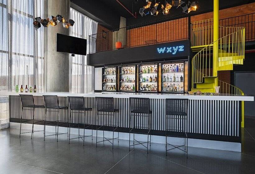 Отель Aloft Guadalajara Sur