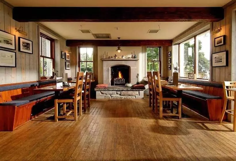 Hotelli Karma Lake Of Menteith