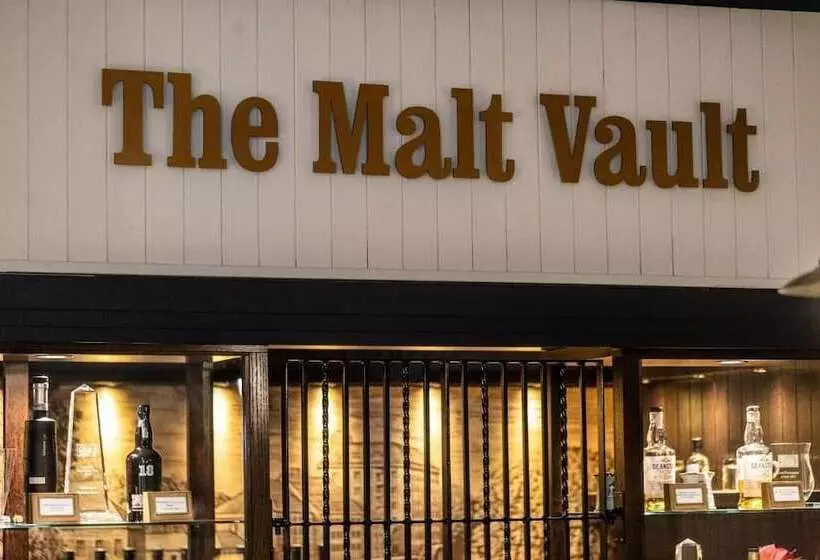 Hotelli Karma Lake Of Menteith