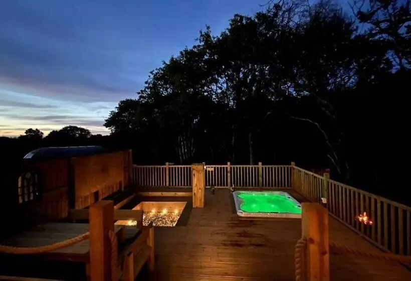 Hotelli Robin Hood Safari Tent